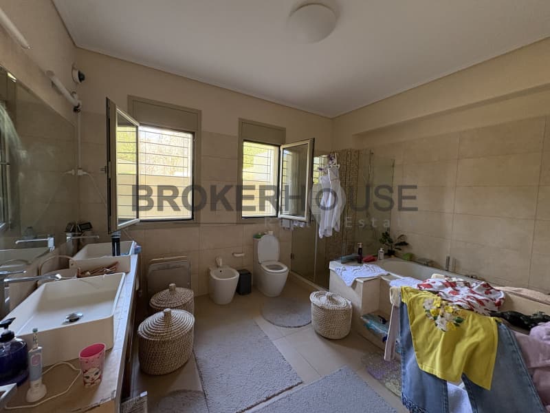 House in Agia Marina, Koropi — Photo 17 of 30