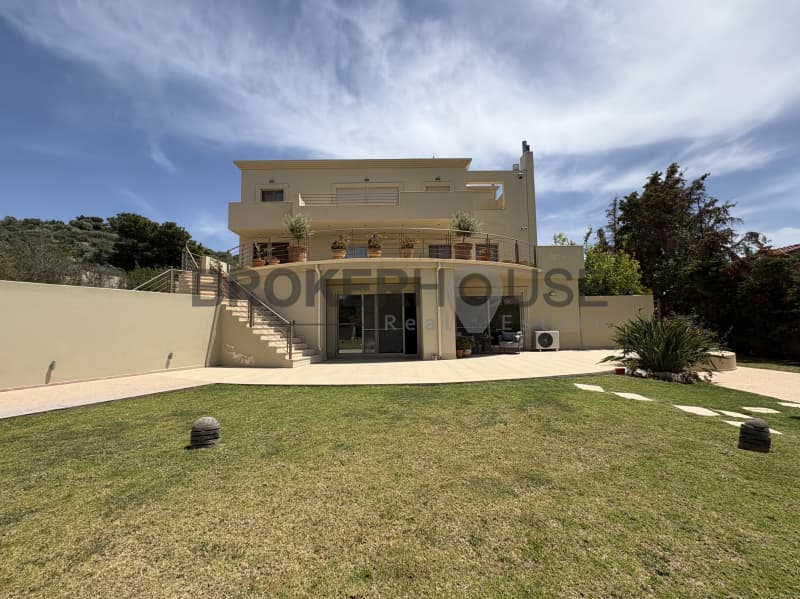 House in Agia Marina, Koropi — Photo 9 of 30