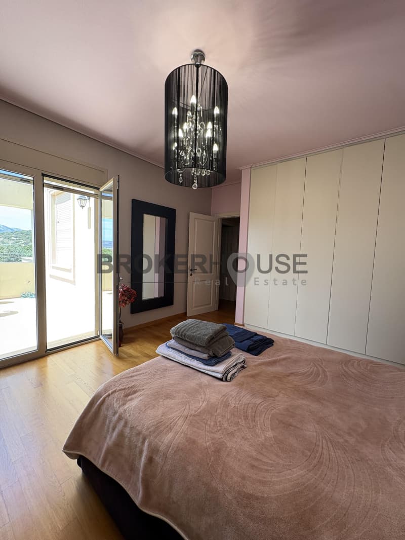House in Agia Marina, Koropi — Photo 13 of 30