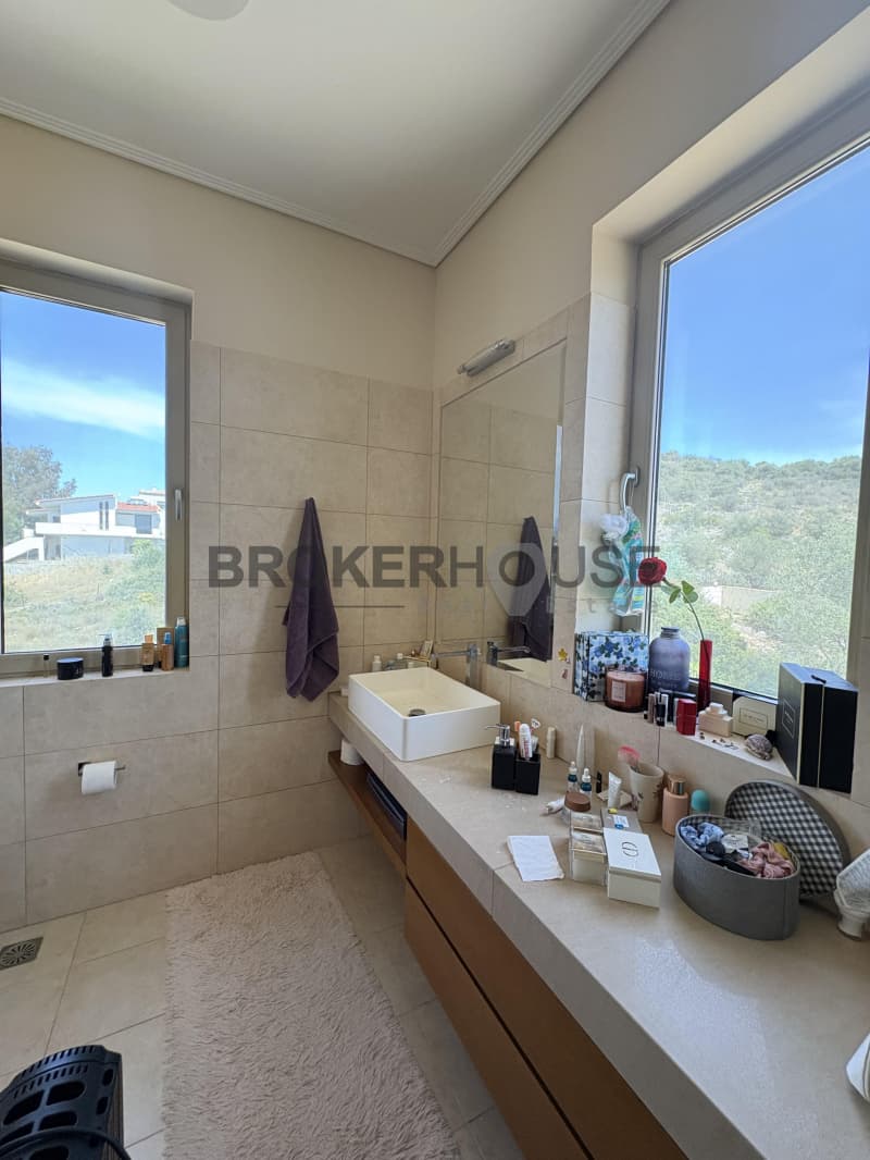 House in Agia Marina, Koropi — Photo 29 of 30