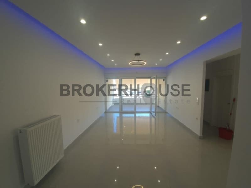 Apartment in Prasinos Lofos, Iraklio — Photo 3 of 13