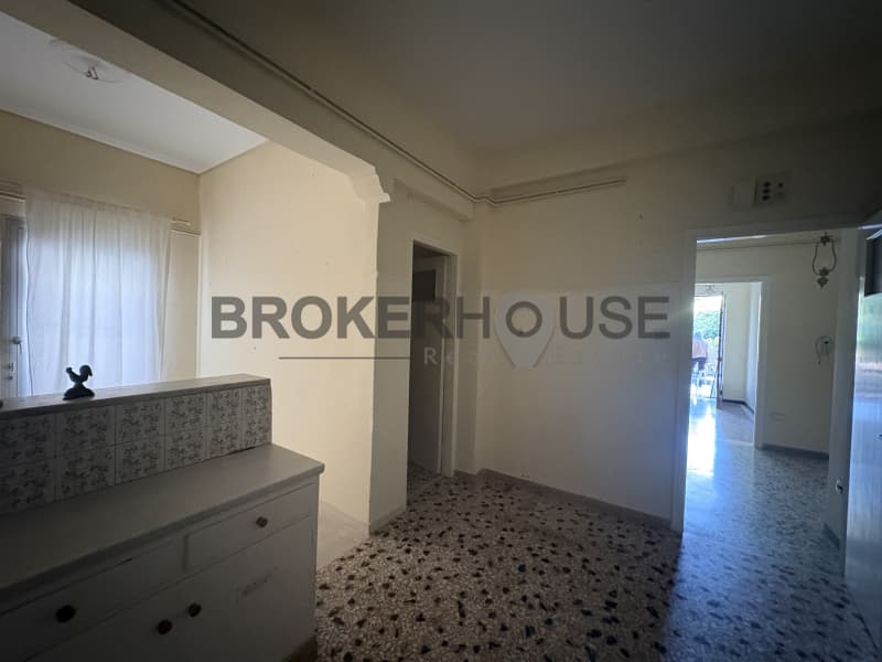 Apartment in Agia Varvara, Chalandri — Photo 7 of 12