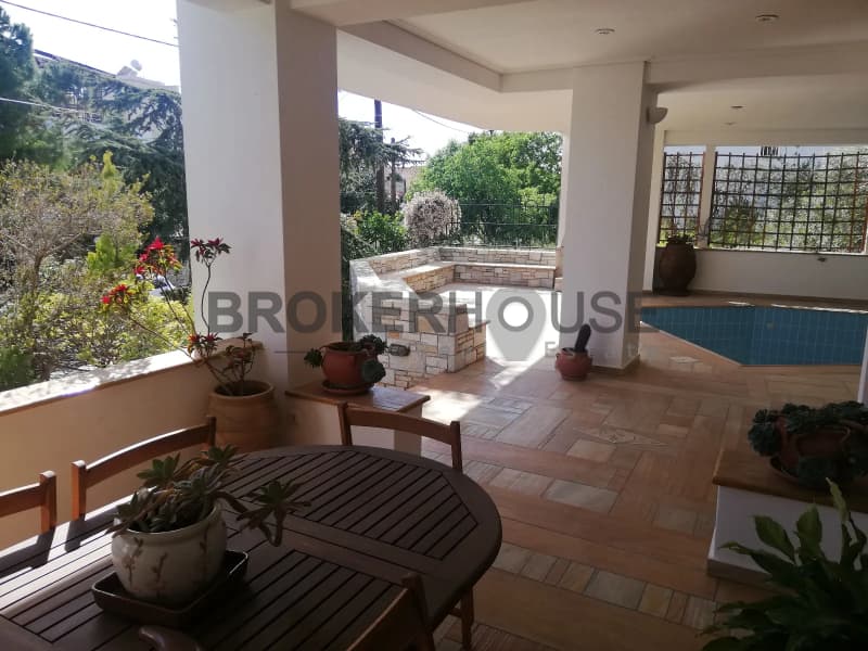 House in Exochi, Voula — Photo 2 of 24