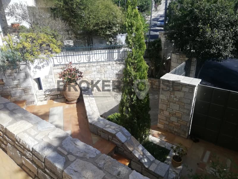 House in Exochi, Voula — Photo 10 of 24