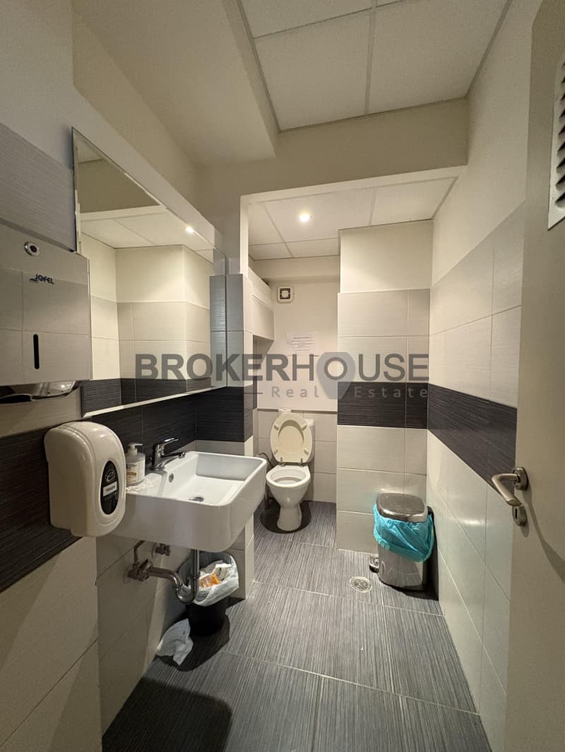 Apartment in akadimia Platonos, Kolonos - Kolokinthous — Photo 13 of 18