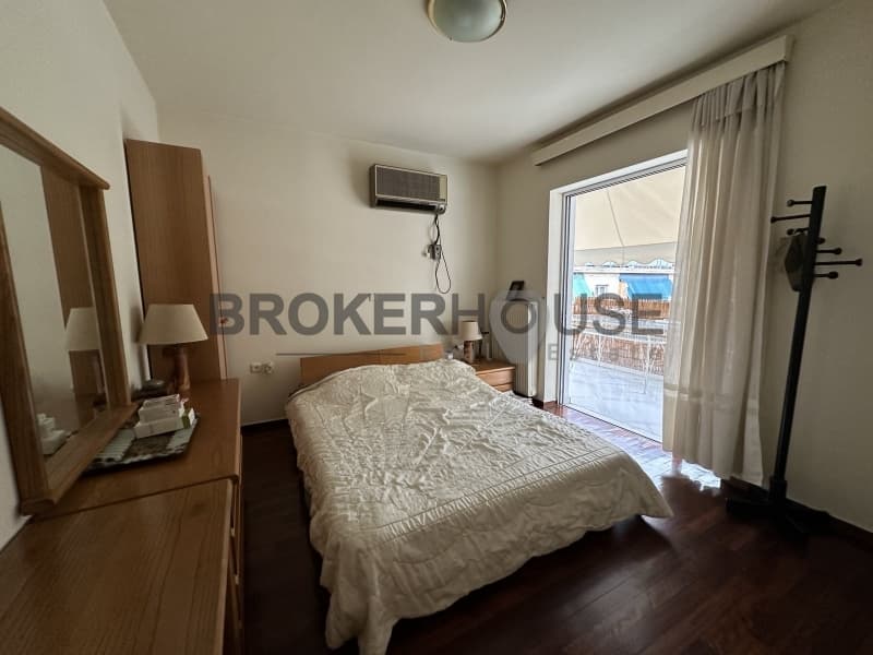 House in Osios Loukas, Patisia — Photo 14 of 16