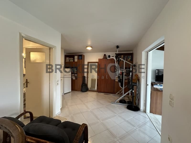 House in Osios Loukas, Patisia — Photo 13 of 16