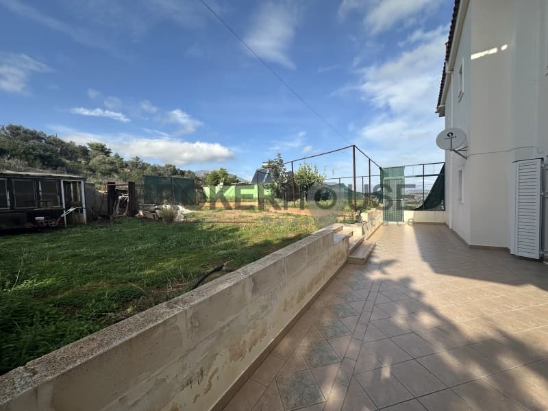 House in Center, Koropi — Photo 11 of 30