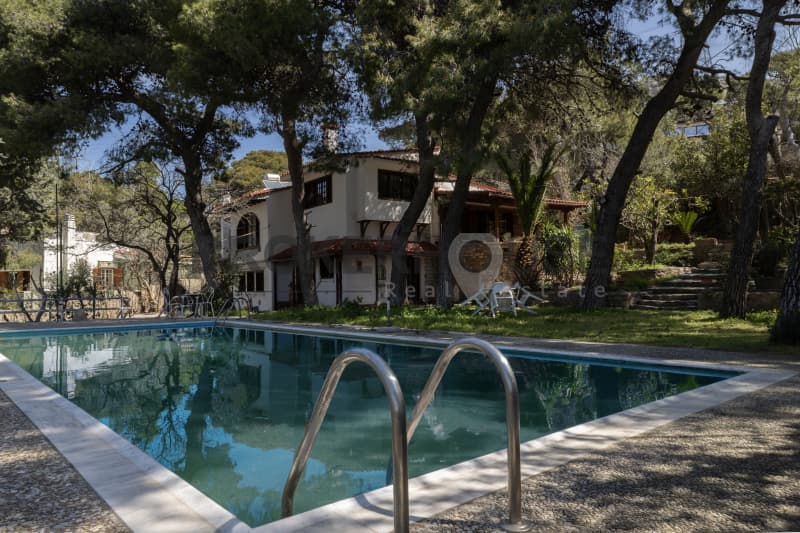 House in Center, Penteli — Photo 1 of 30