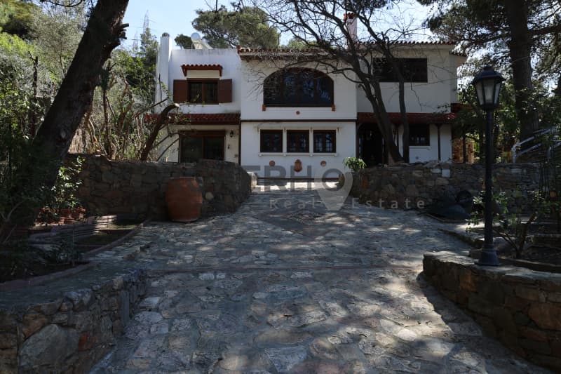 House in Center, Penteli — Photo 19 of 30