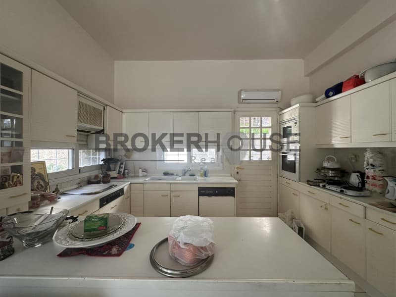 House in Dikigorika, Voula — Photo 10 of 23