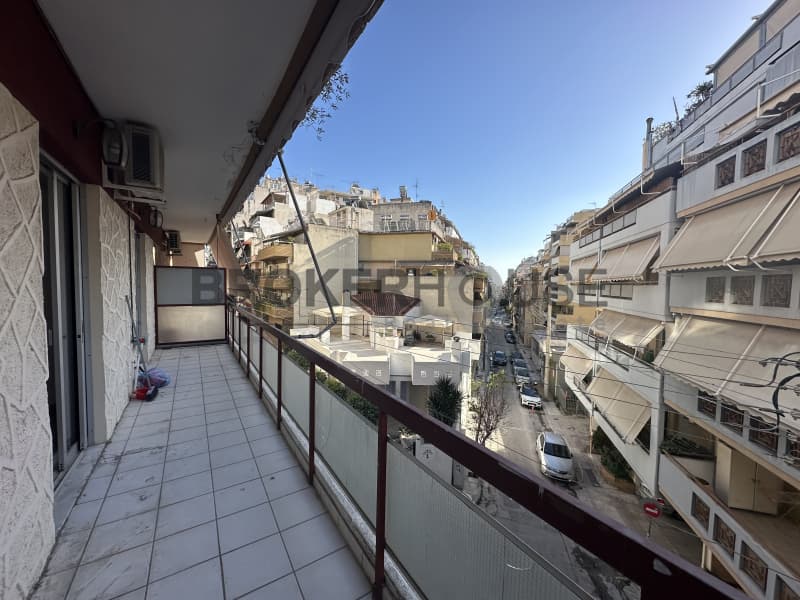 Apartment in Neo Pagkrati, Vironas — Photo 10 of 12