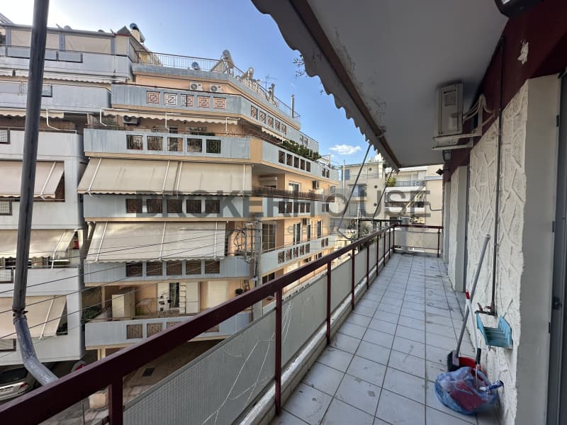 Apartment in Neo Pagkrati, Vironas — Photo 11 of 12