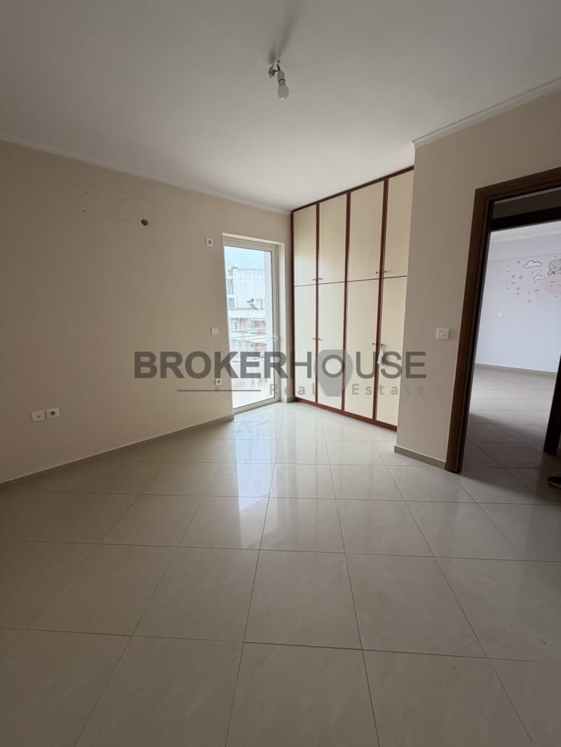 Apartment in Megala Sxoinia A, Acharnes — Photo 5 of 10