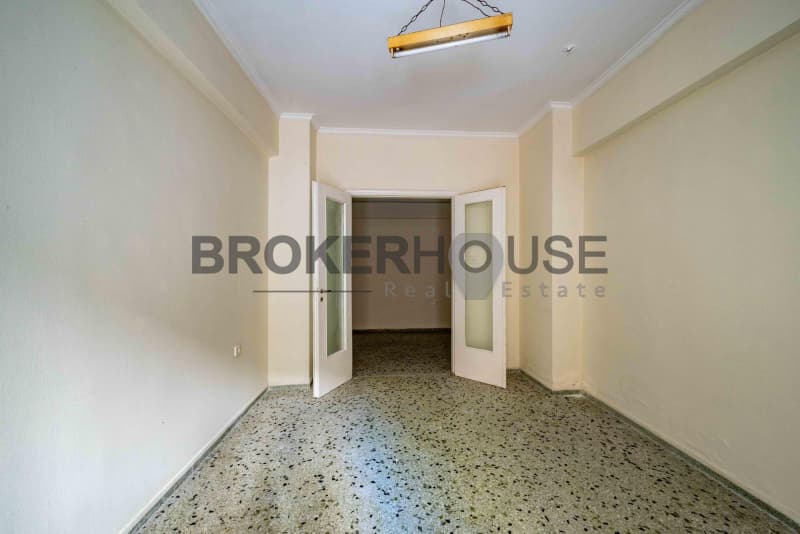 Apartment in Alsos Pagkratiou, Pagkrati — Photo 3 of 10