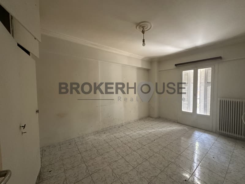 Apartment in Elinoroson, Goudi — Photo 2 of 9