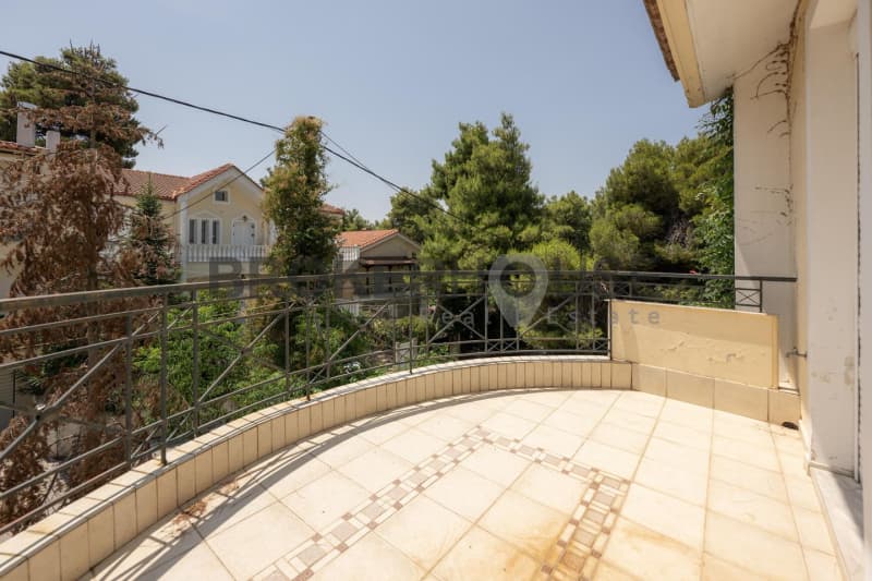 House in Agia Paraskevi, Agios Stefanos — Photo 1 of 16