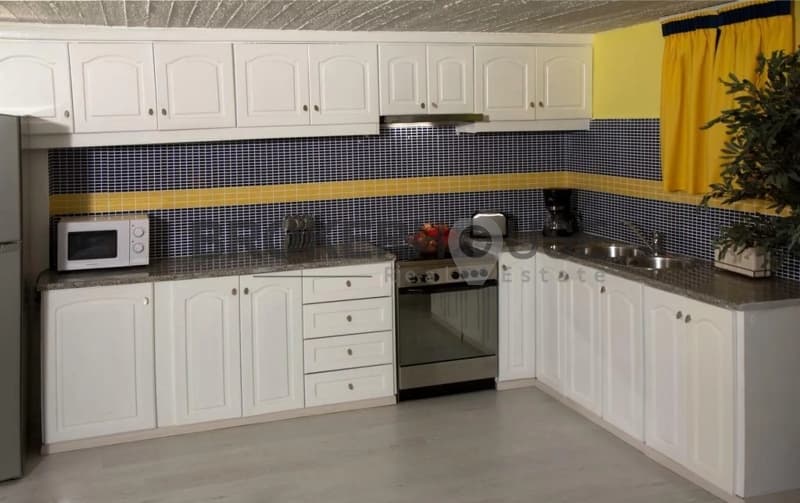 Apartment in Panorama, Rafina — Photo 2 of 8