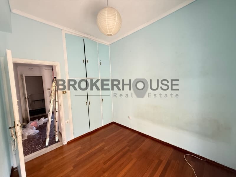 Apartment in Center, Rafina — Photo 9 of 14