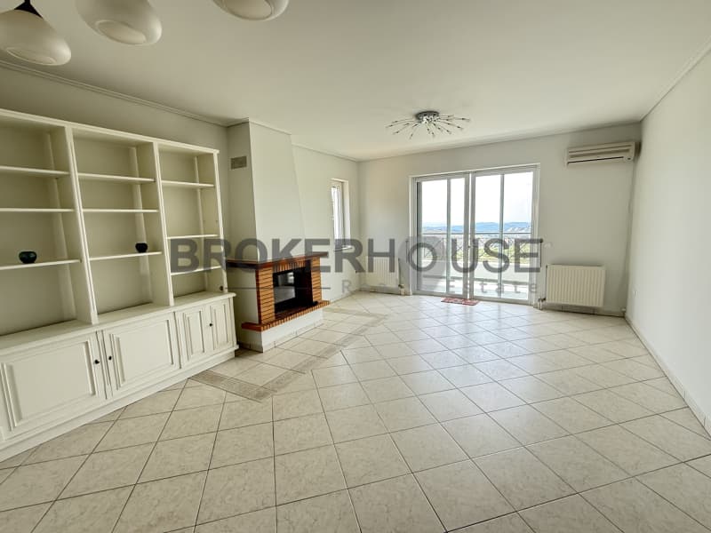 Apartment in Ntrafi, Pikermi — Photo 2 of 14