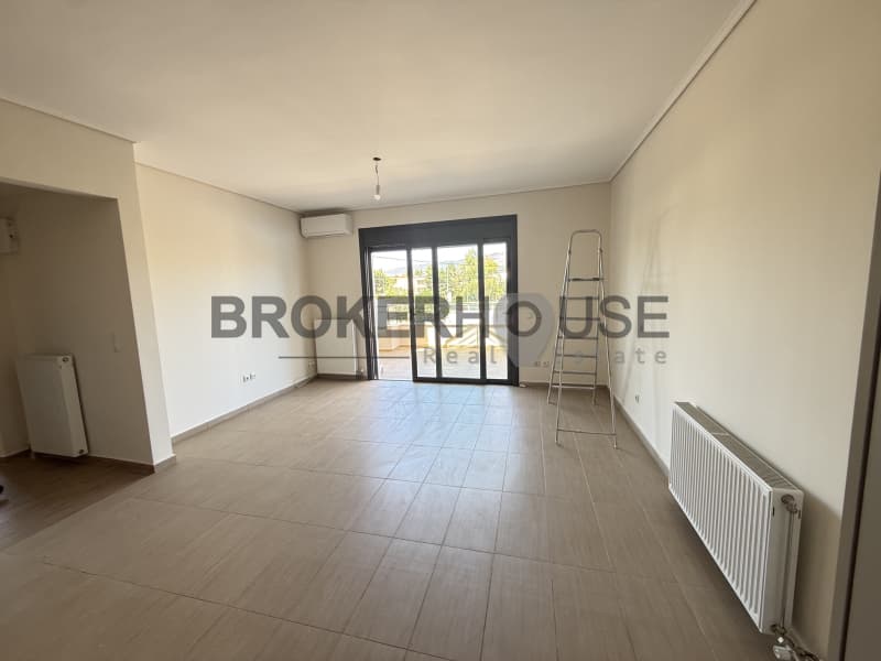 Apartment in Pefkakia, Agia Paraskevi — Photo 3 of 8
