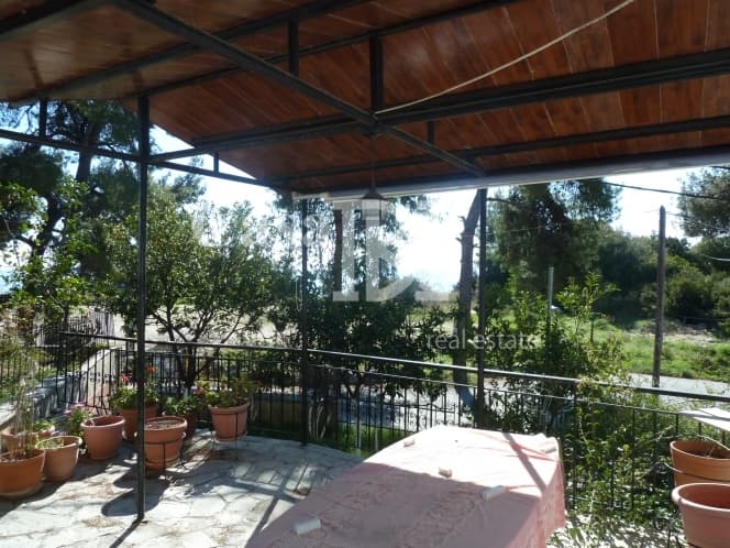 House in Loutra, Pallini — Photo 5 of 30