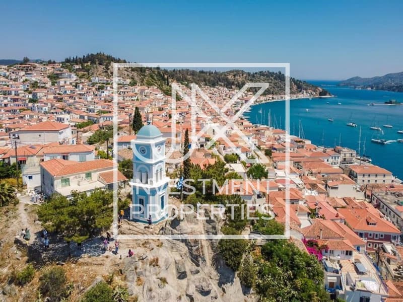 Building Plot in Center, Poros — Photo 1 of 7