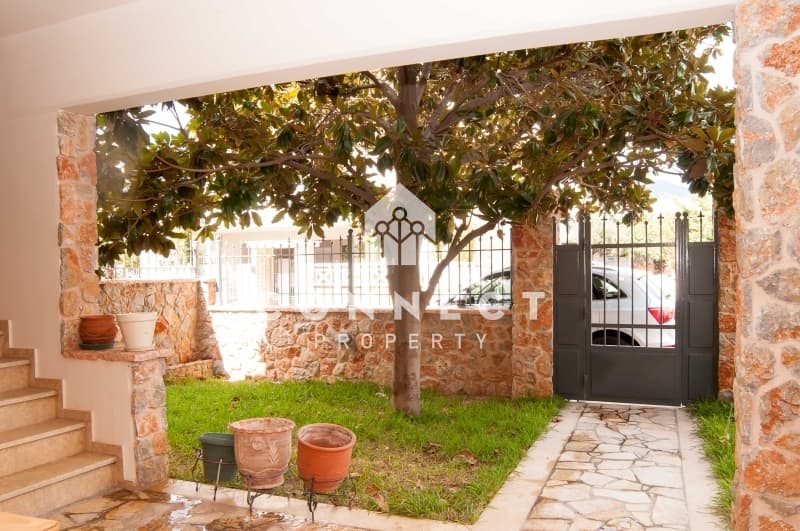 House in Megala Sxoinia A, Acharnes — Photo 15 of 30