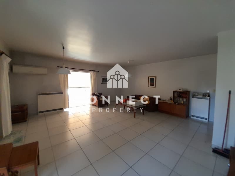 Apartment in Metamorfosi, Chalandri — Photo 2 of 22