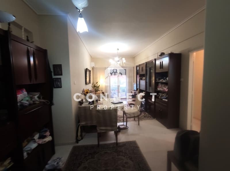 Apartment in Labrini, Galatsi — Photo 1 of 11