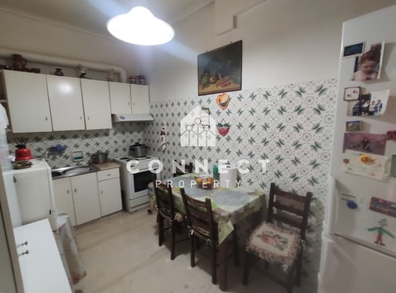 Apartment in Labrini, Galatsi — Photo 2 of 11