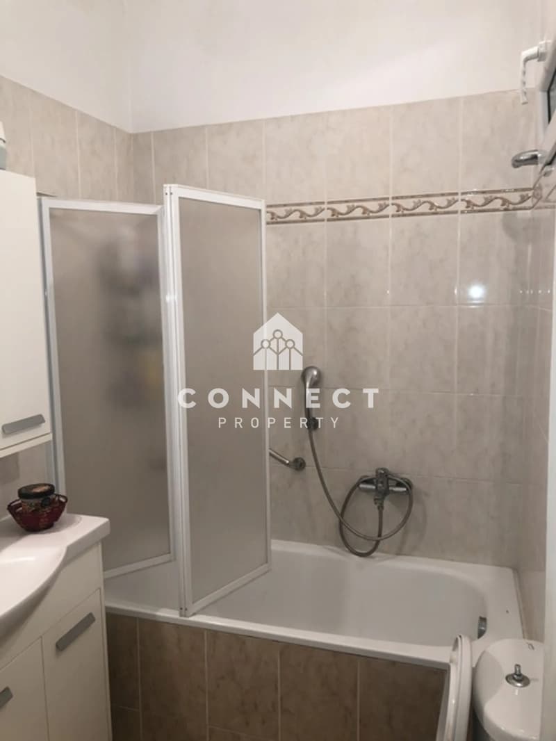 Apartment in Mouseio, Exarchia - Neapoli — Photo 13 of 14