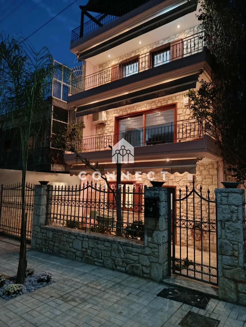 Μονοκατοικία στην Αστυνομικά, Ηλιούπολη — Φωτογραφία 1 από 24