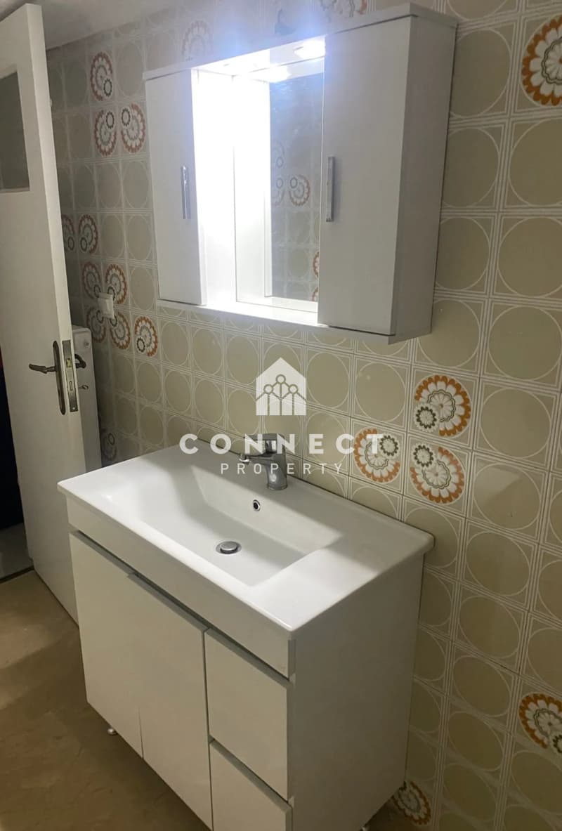 Apartment in Neo Pagkrati, Vironas — Photo 5 of 7