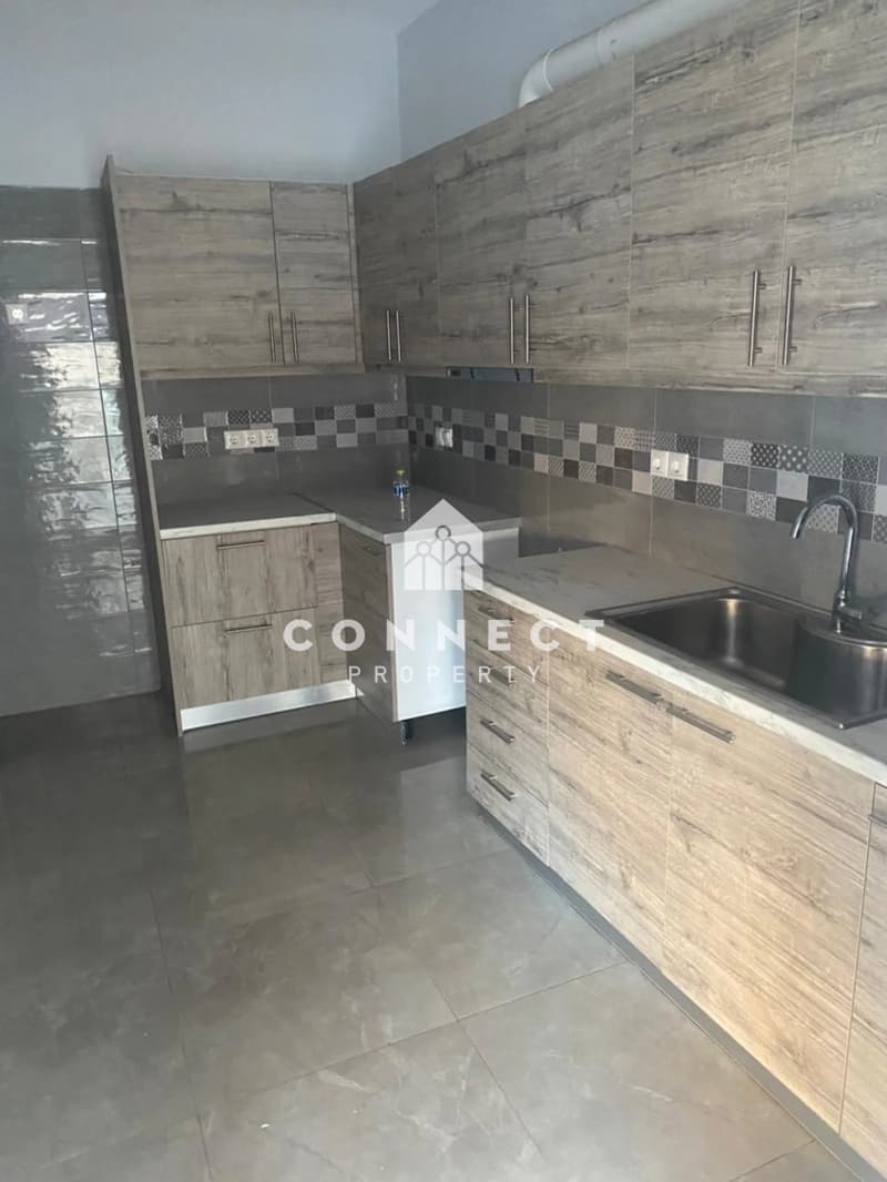 Apartment in Neo Pagkrati, Vironas — Photo 2 of 7
