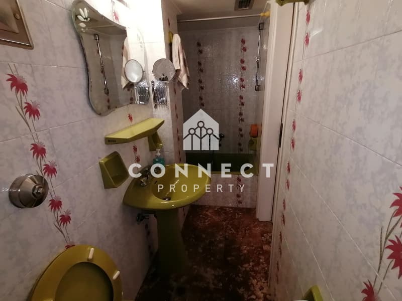 Apartment in Zoodochos Pigi, Vironas — Photo 17 of 21