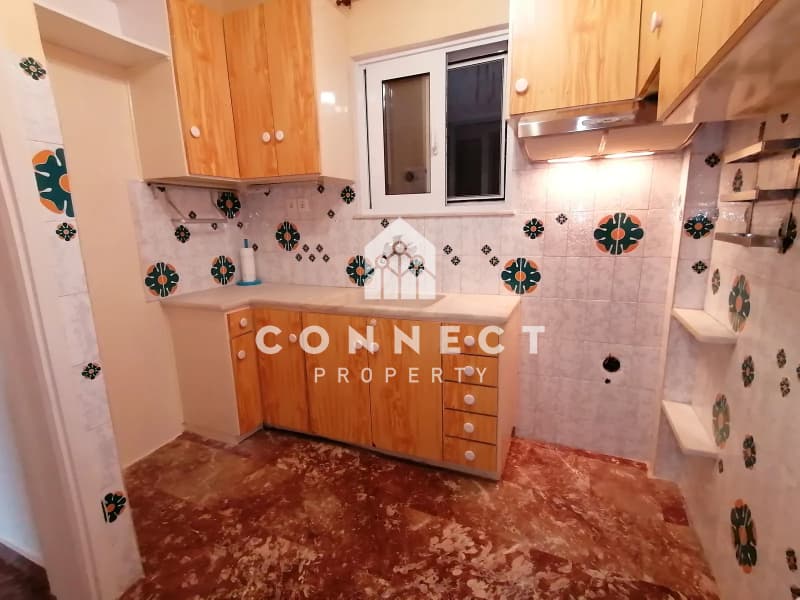 Apartment in Zoodochos Pigi, Vironas — Photo 12 of 21