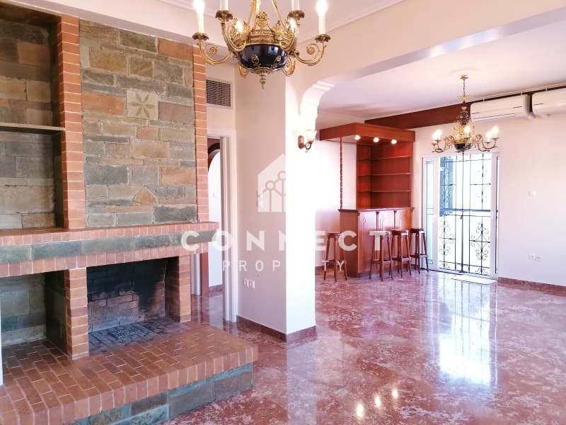 Apartment in Zoodochos Pigi, Vironas — Photo 7 of 21