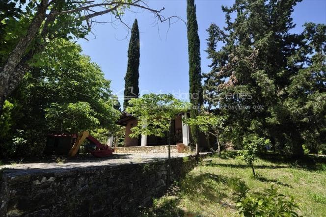 House in Achilleio, Corfu — Photo 24 of 27