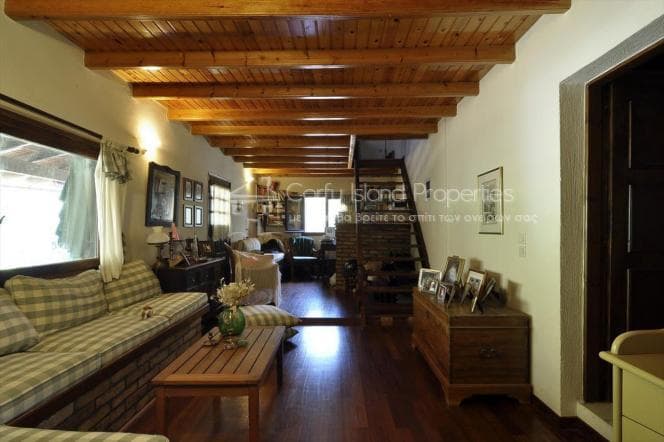 House in Achilleio, Corfu — Photo 17 of 27
