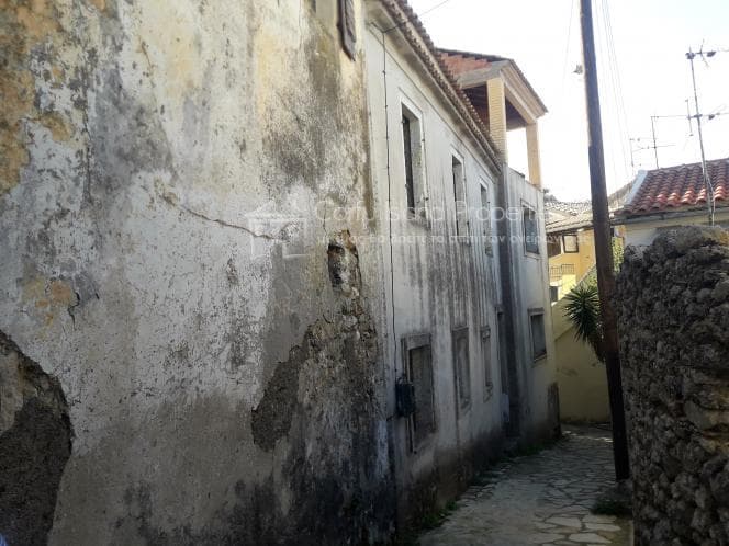 House in Achilleio, Corfu — Photo 1 of 24