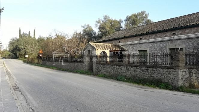 Retail Store in Achilleio, Corfu — Photo 14 of 19