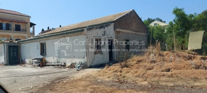 Retail Store in Achilleio, Corfu — Photo 19 of 19