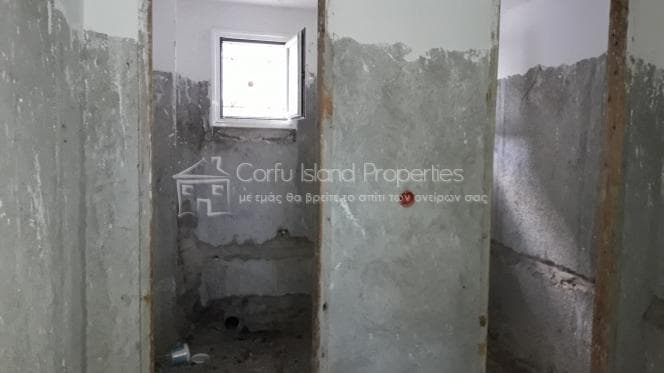Retail Store in Achilleio, Corfu — Photo 13 of 19