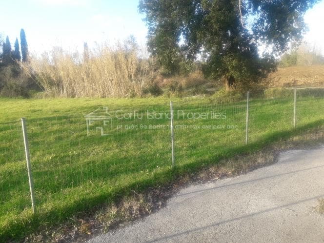 Parcel in Achilleio, Corfu — Photo 10 of 18