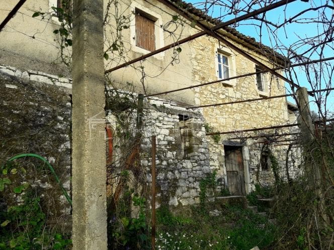 Μονοκατοικία στην Κασσιόπη, Κέρκυρα — Φωτογραφία 4 από 19
