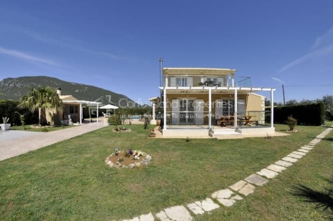 Μονοκατοικία στην Μελιτειέοι, Κέρκυρα — Φωτογραφία 2 από 27