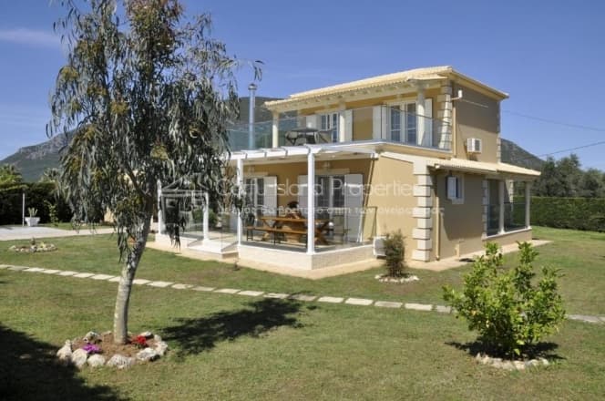 Μονοκατοικία στην Μελιτειέοι, Κέρκυρα — Φωτογραφία 1 από 27