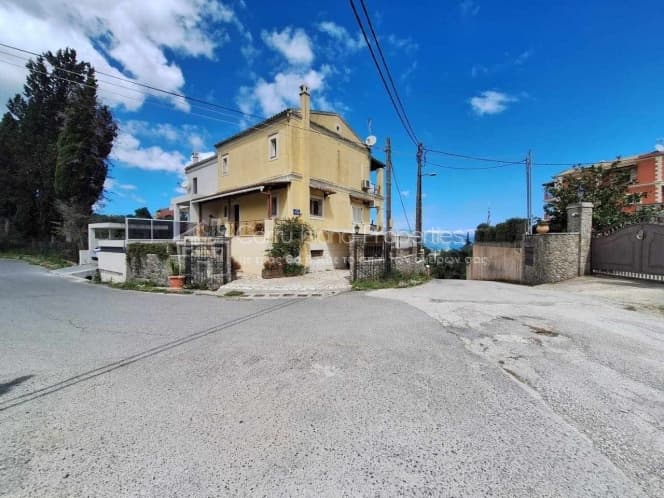 House in Pareli, Corfu — Photo 3 of 27