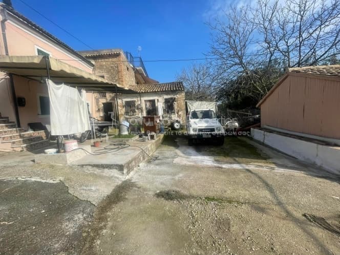 House in Achilleio, Corfu — Photo 3 of 10